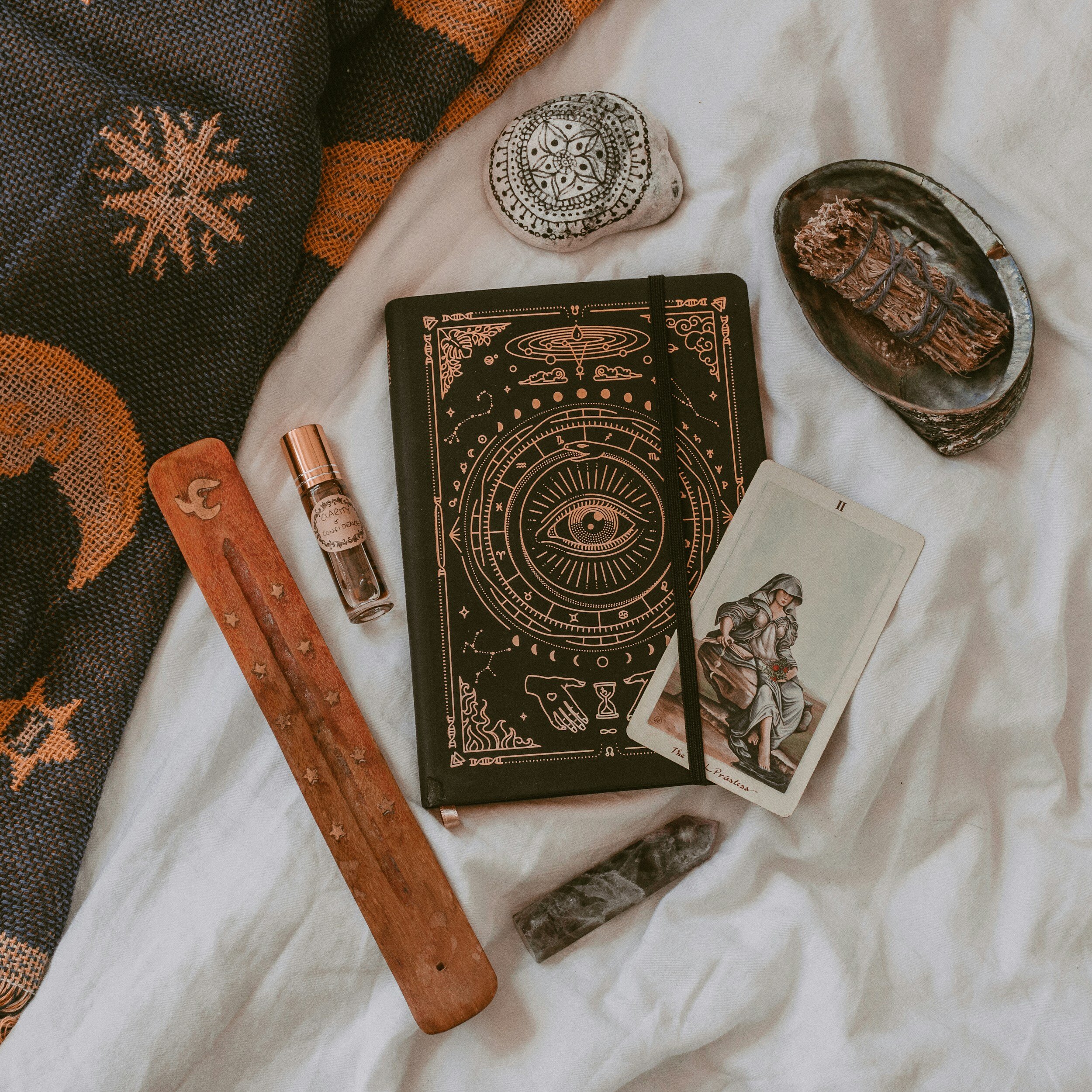 5 reasons to go in for a tarot card reading