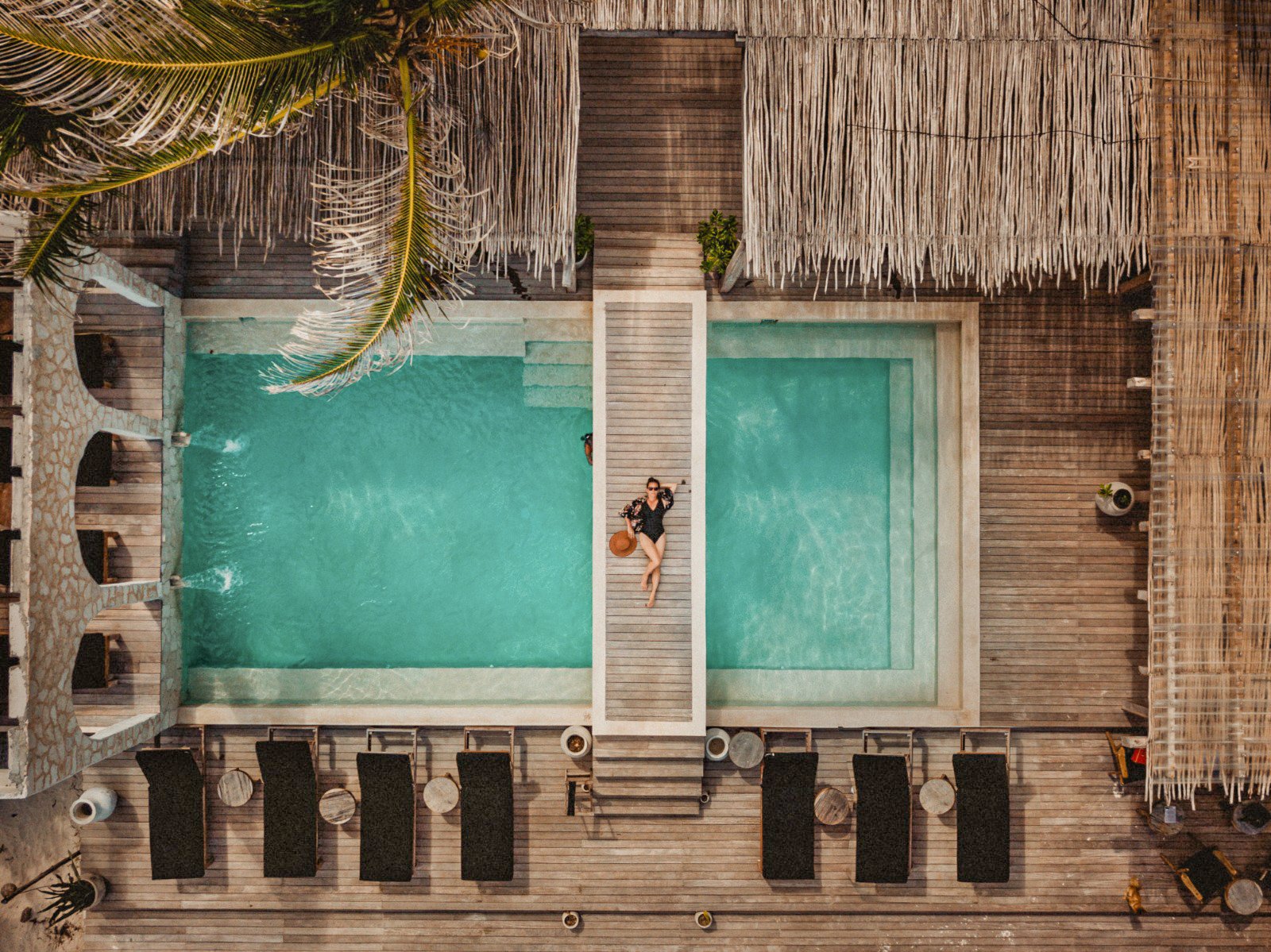 Beachfront pool at Amansala, Tulum, an ideal setting for corporate retreats