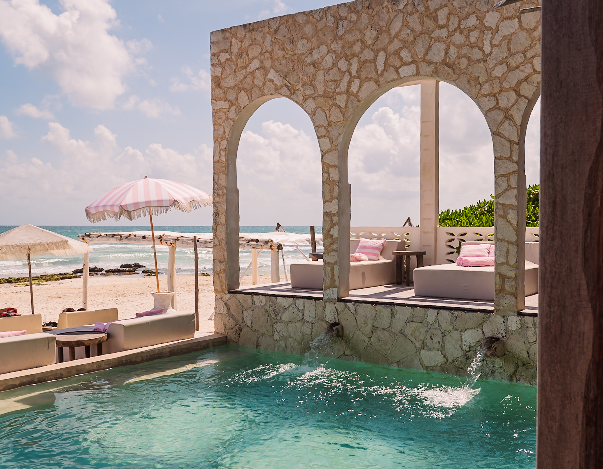 Chica pool and beach club at Amansala