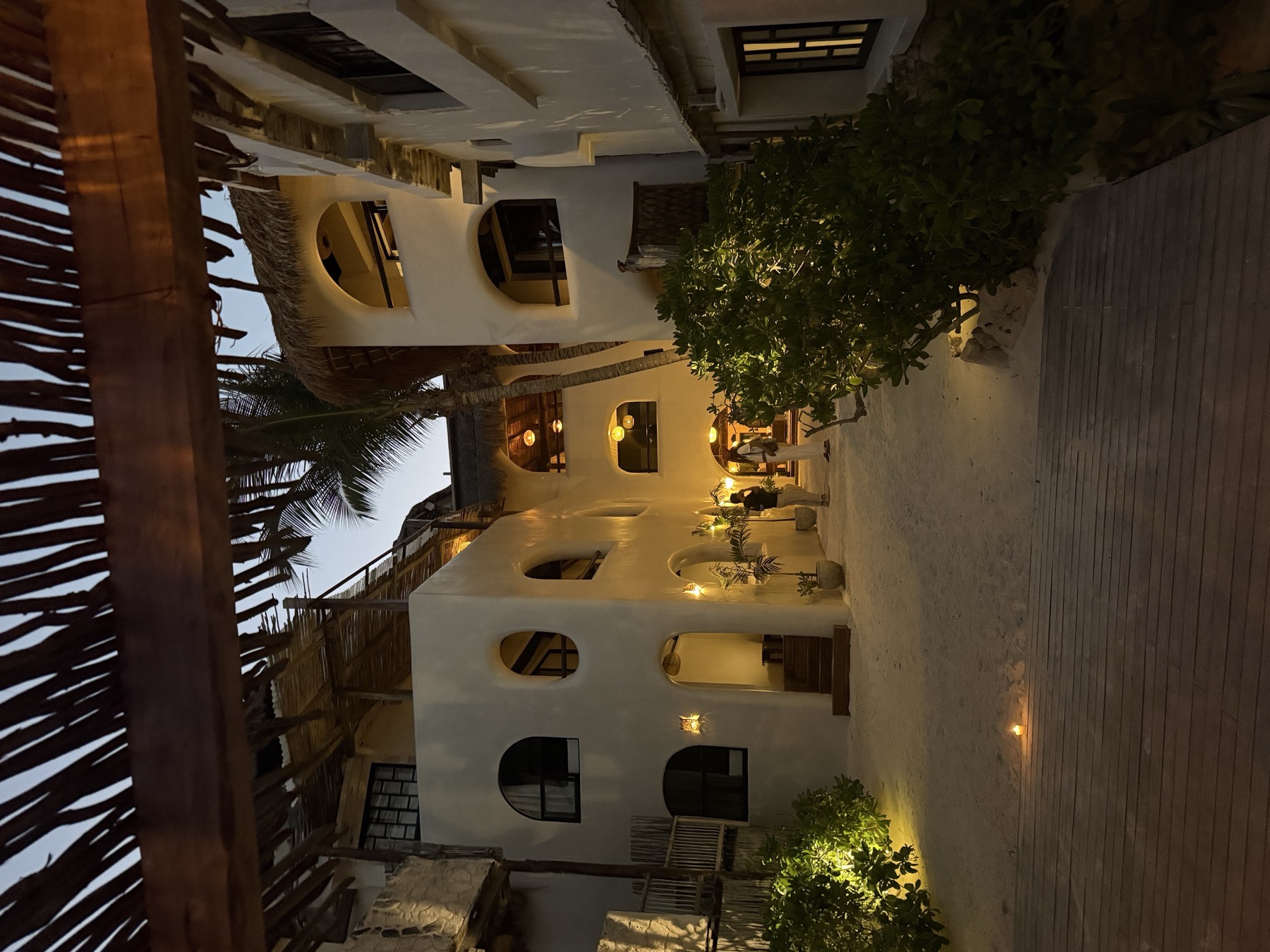 Chi Ka at Amansala