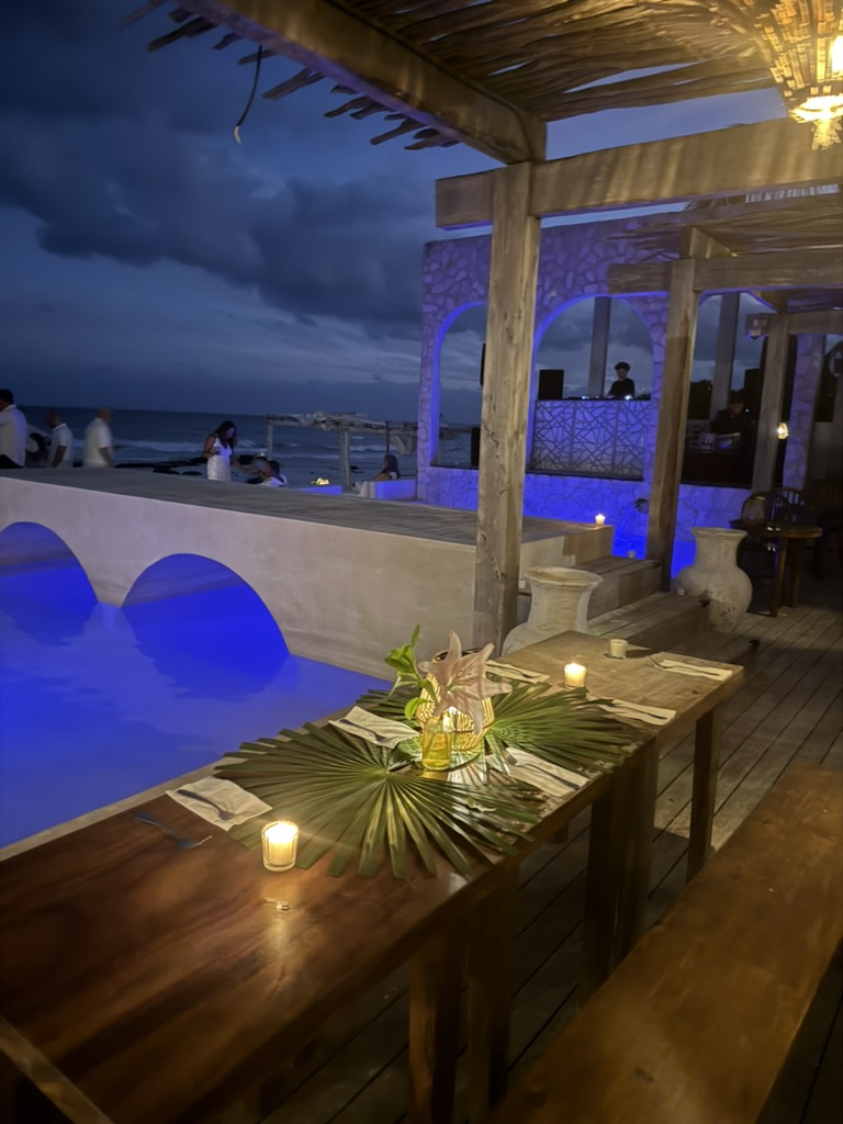 Chi Ka night dining