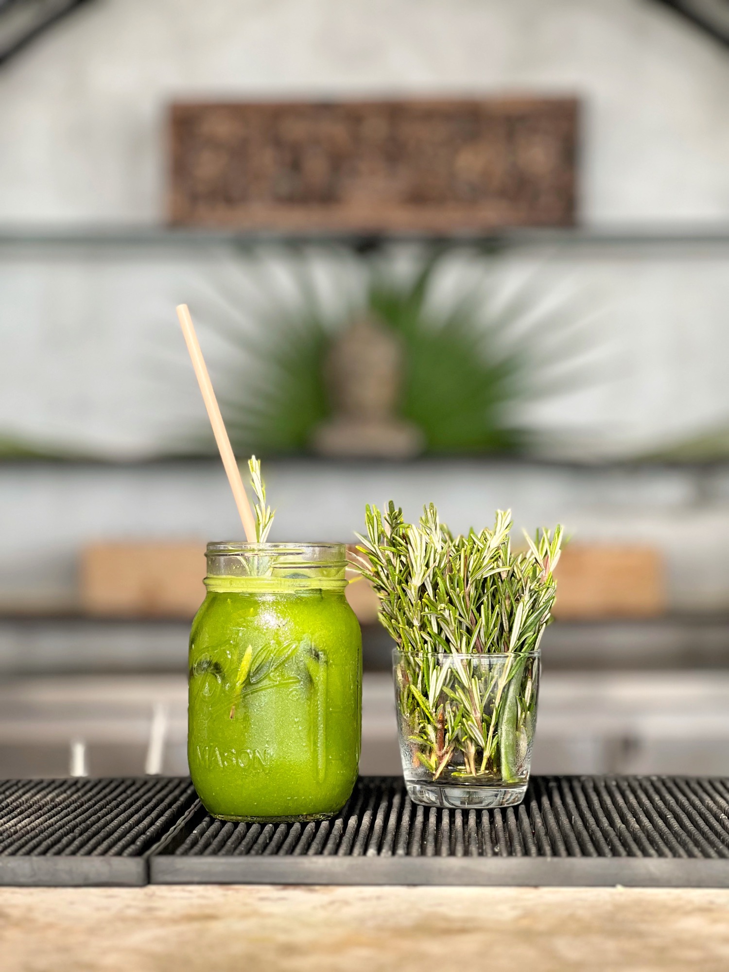 Fresh green juice with rosemary at Amansala