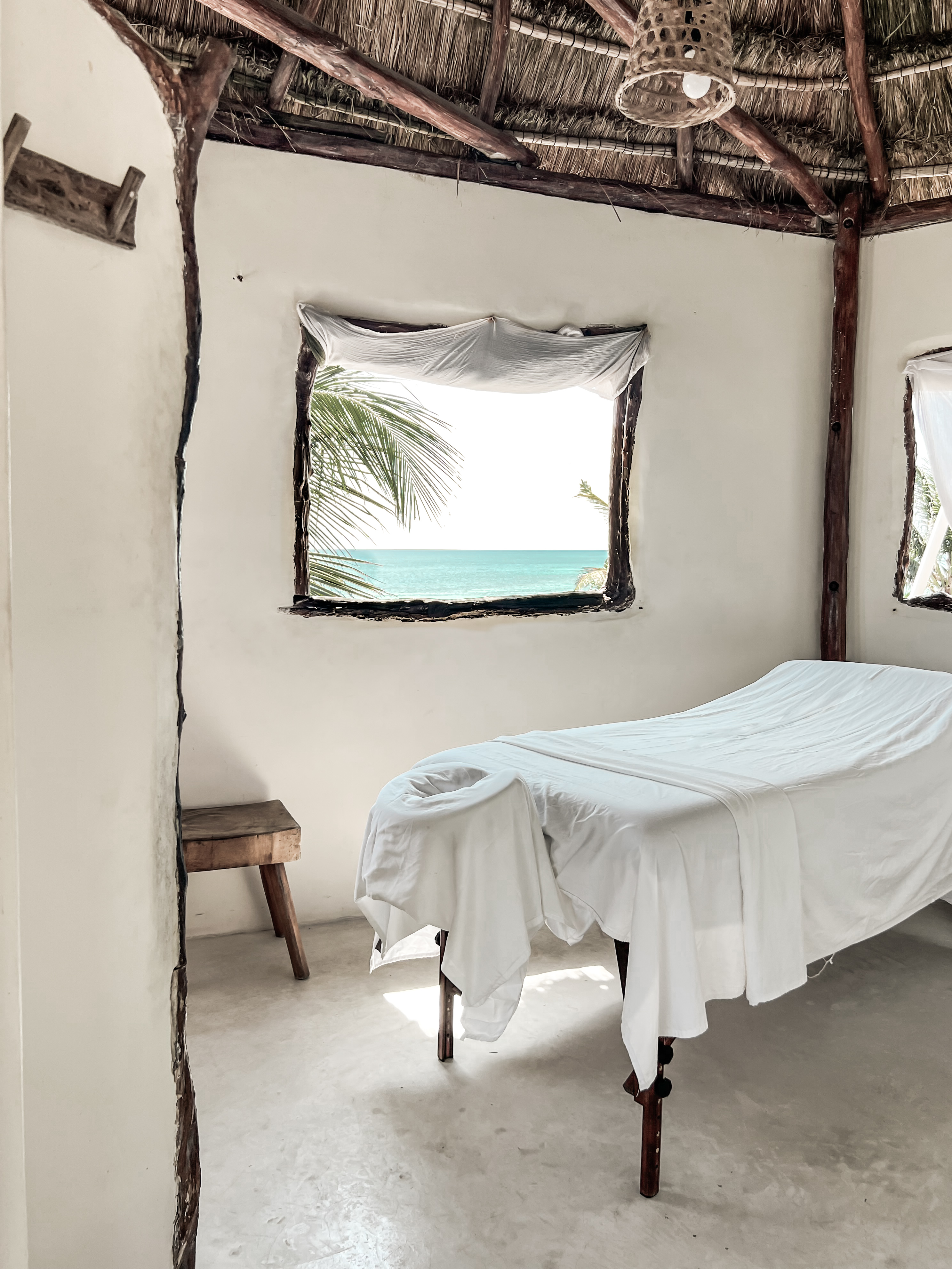 Spa treatment room at Amansala